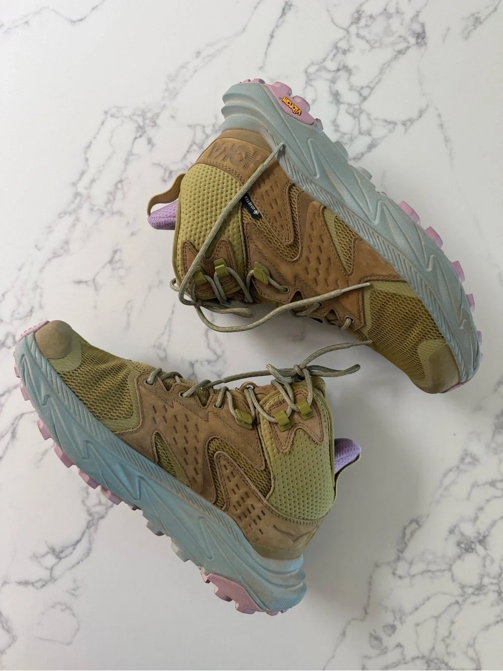 HOKA Anacapa 2 Mid GTX Hiking Boots - Green Moss / Agave - Women's Size 9.5B